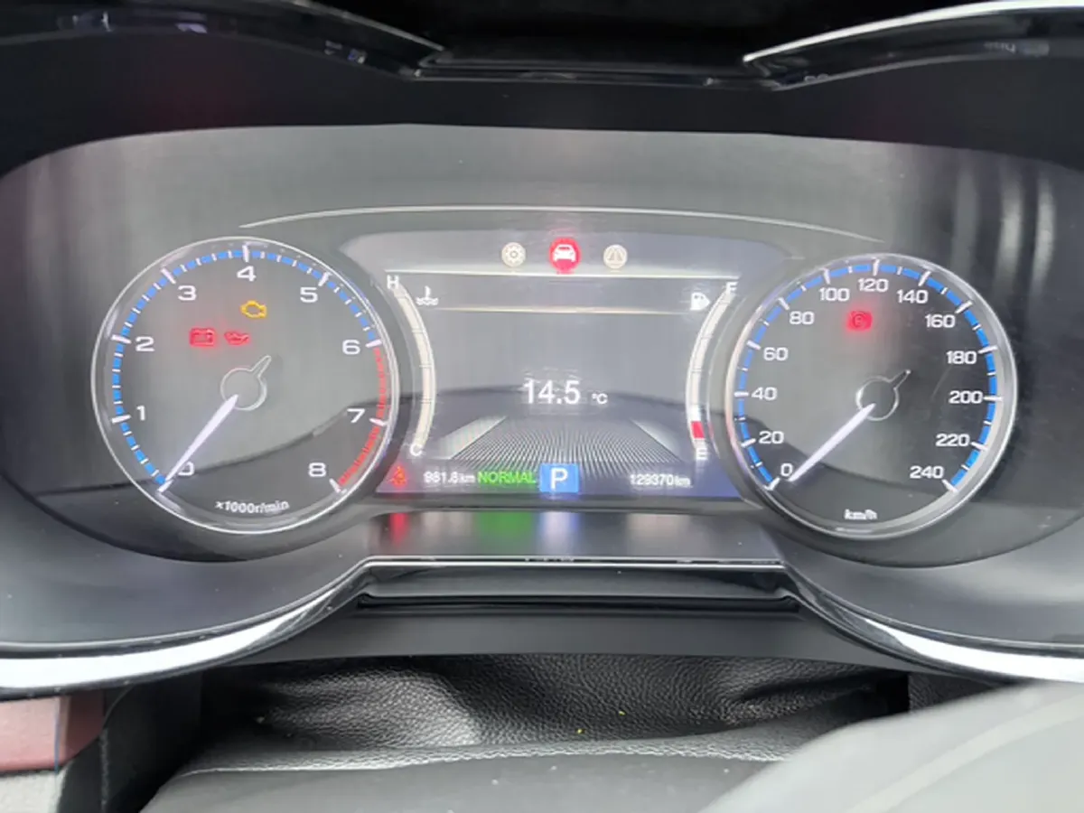 2017 GAC Trumpchi GS8 2.0T 201HP L4 6AT,autocango,china used car exporter,china ev exporter,chinese used car exporter,chinese used ev exporter