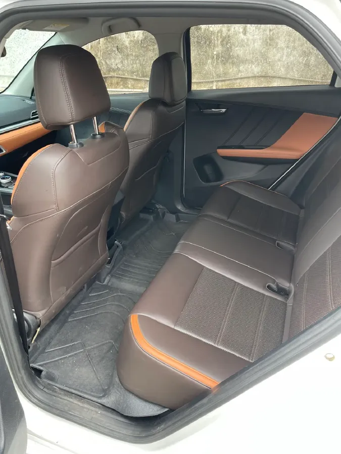 2021 MG Pilot 1.5T 173HP L4 7DCT,autocango,china used car exporter,china ev exporter,chinese used car exporter,chinese used ev exporter