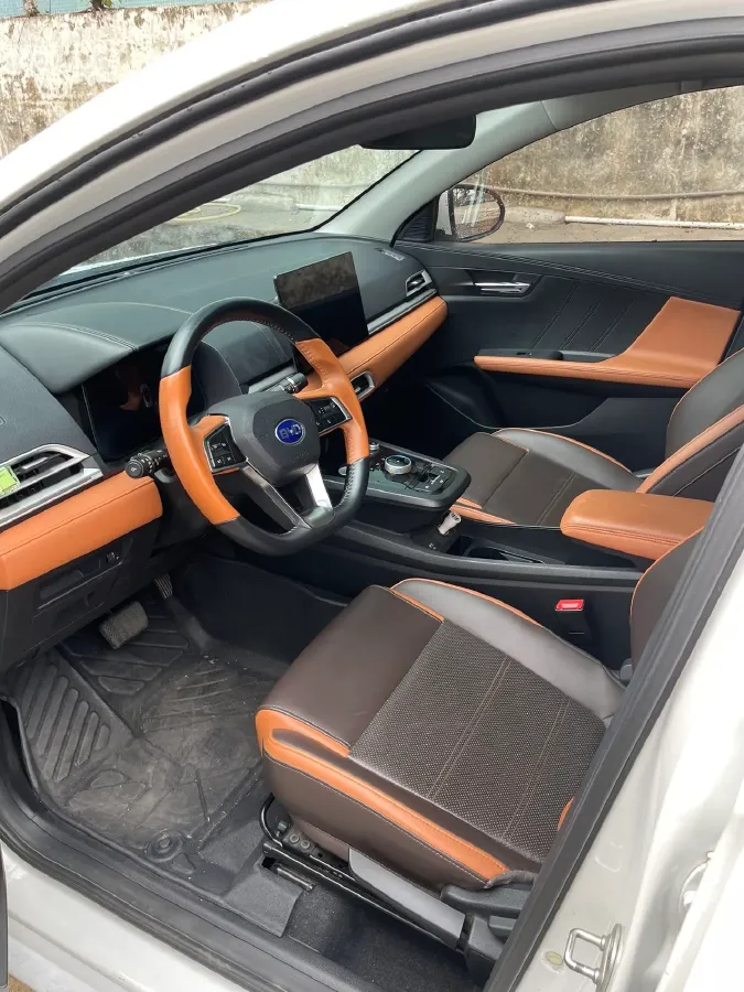 2021 MG Pilot 1.5T 173HP L4 7DCT,autocango,china used car exporter,china ev exporter,chinese used car exporter,chinese used ev exporter