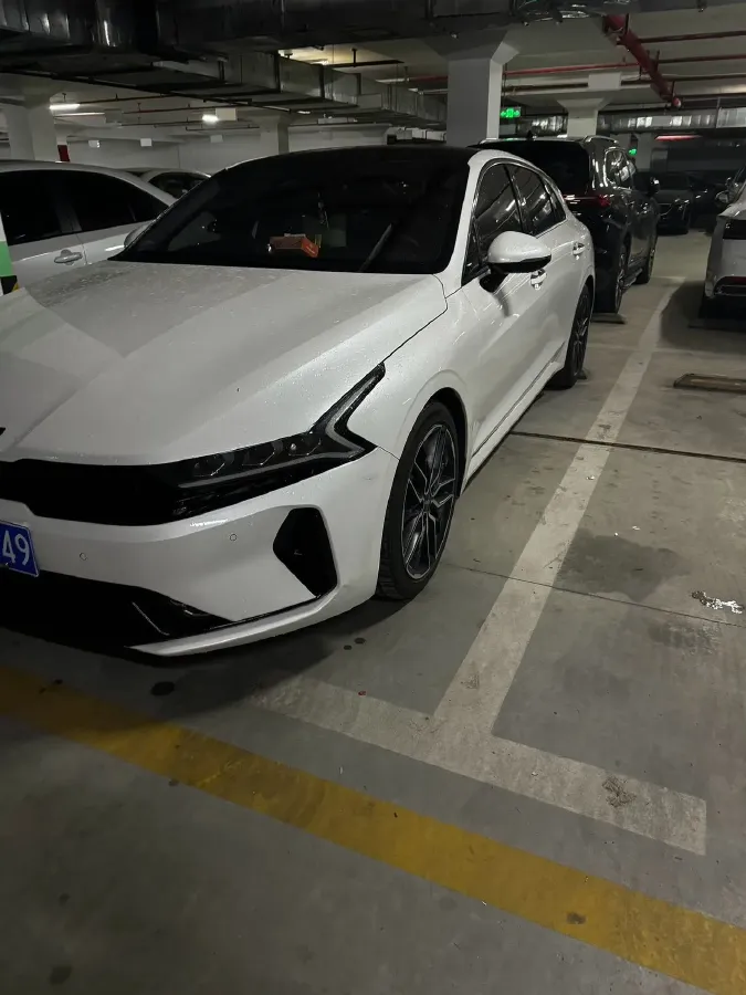 2021 Kia K5 2.0T 240HP L4 8AT,autocango,china used car exporter,china ev exporter,chinese used car exporter,chinese used ev exporter