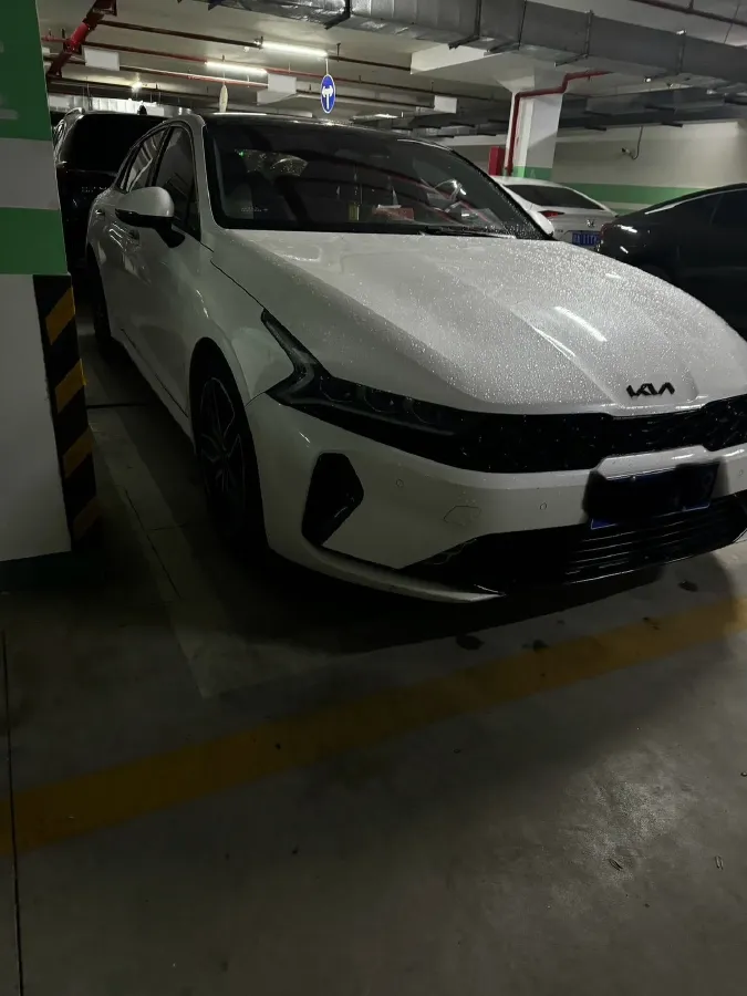 2021 Kia K5 2.0T 240HP L4 8AT,autocango,china used car exporter,china ev exporter,chinese used car exporter,chinese used ev exporter