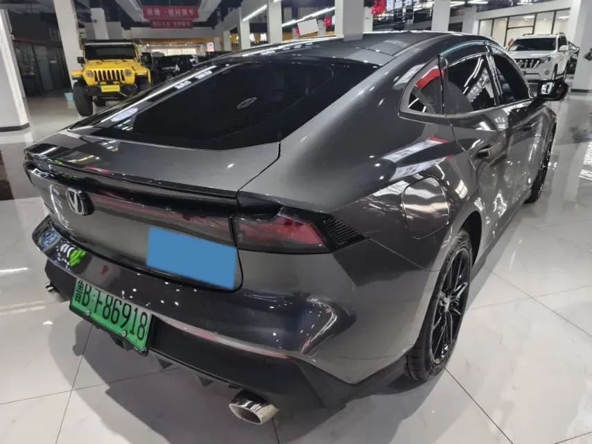 2023 ChangAn UNI-V iDD 1.5T 170HP L4 6TCT PHEV 18.4KWH,autocango,china used car exporter,china ev exporter,chinese used car exporter,chinese used ev exporter
