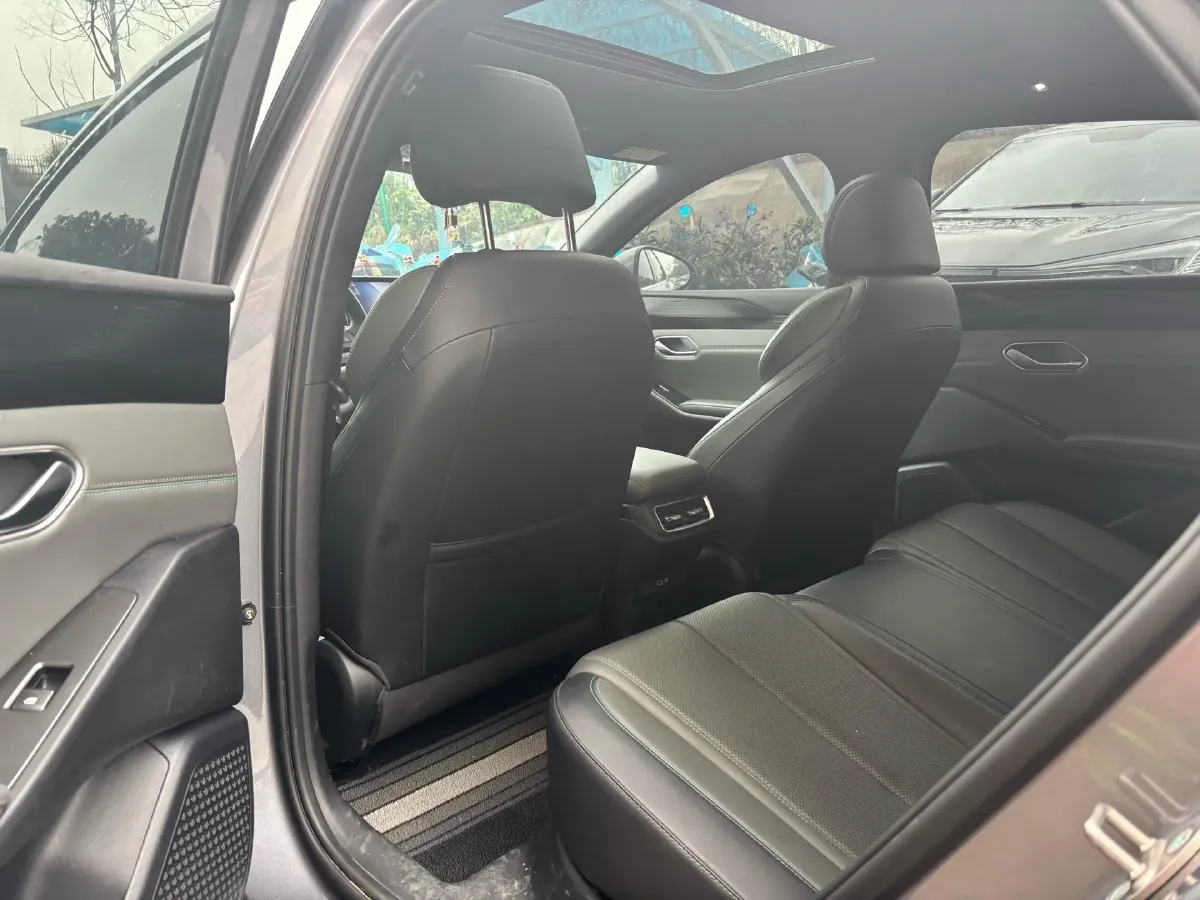 2025 BYD QinL BEV,autocango,china used car exporter,china ev exporter,chinese used car exporter,chinese used ev exporter