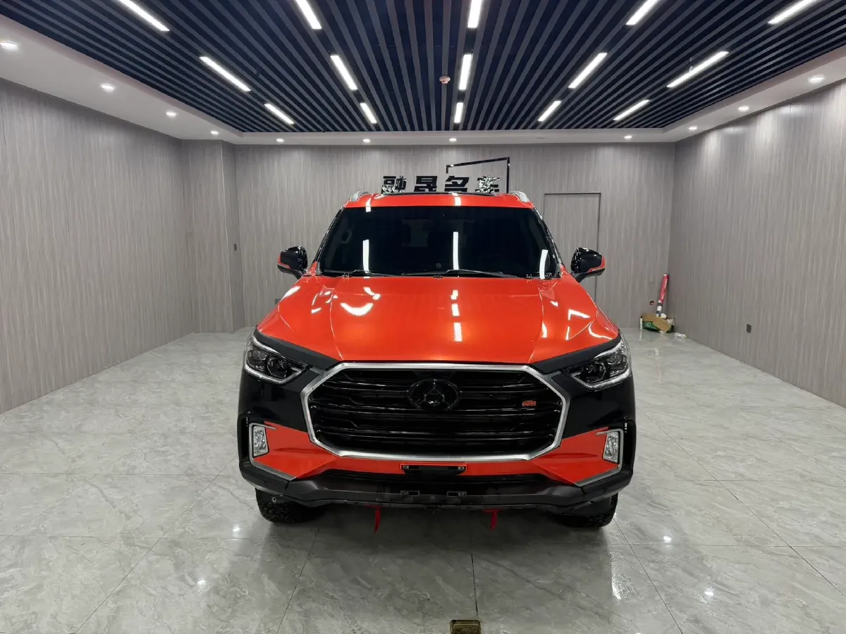 2017 MAXUS D90 2.0T 224HP L4 6AT,autocango,china used car exporter,china ev exporter,chinese used car exporter,chinese used ev exporter