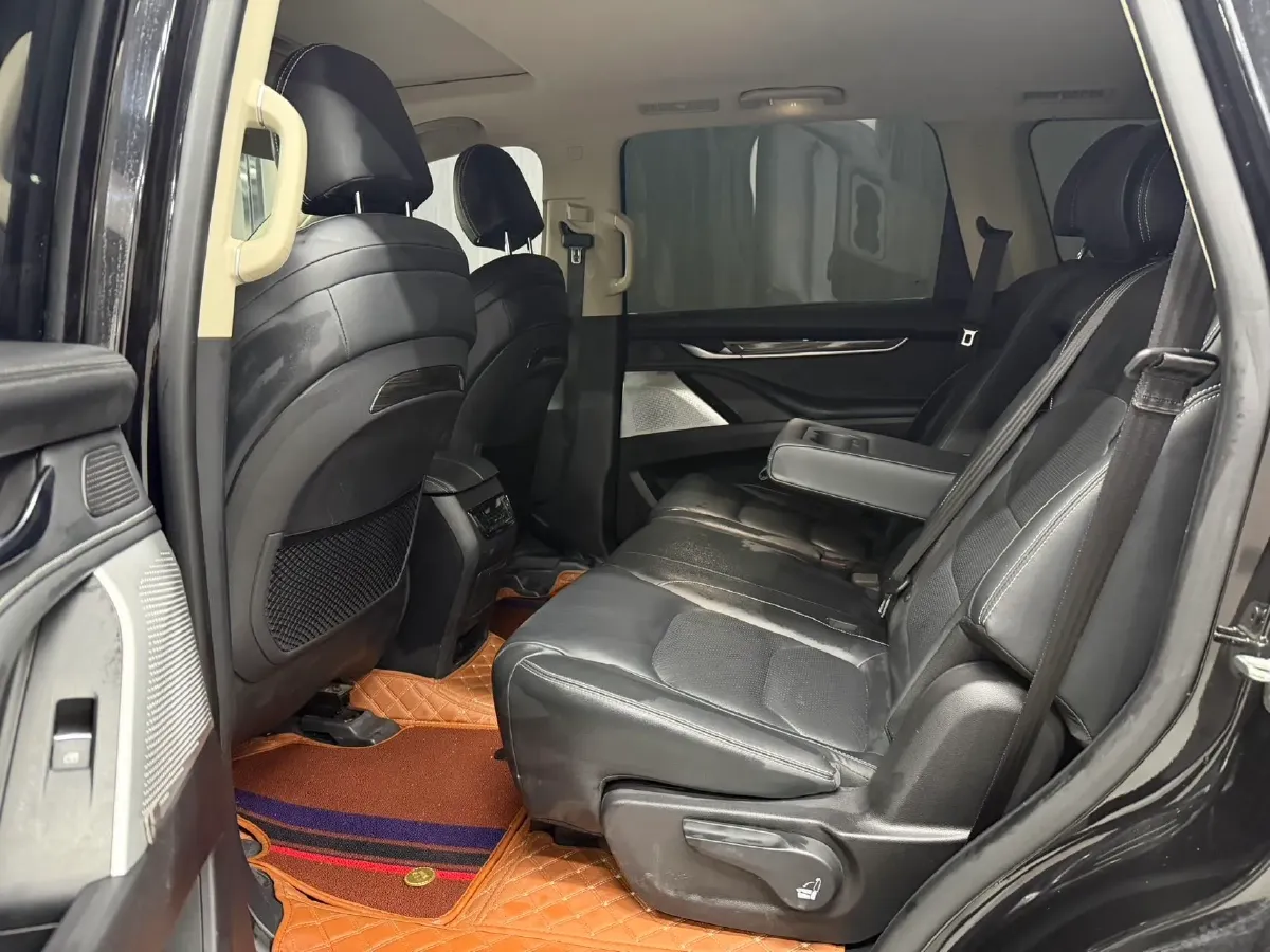 2017 MAXUS D90 2.0T 224HP L4 6AT,autocango,china used car exporter,china ev exporter,chinese used car exporter,chinese used ev exporter