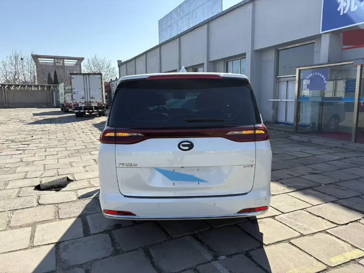 2021 GAC Trumpchi M6 1.5T 169HP L4 7DCT,autocango,china used car exporter,china ev exporter,chinese used car exporter,chinese used ev exporter