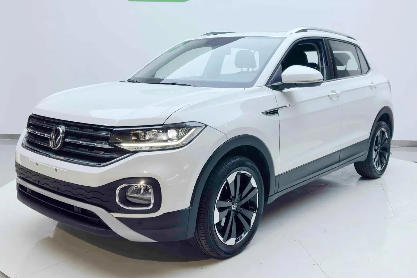 2021 Volkswagen Tacqua 1.5L 113HP L4 6AT,autocango,china used car exporter,china ev exporter,chinese used car exporter,chinese used ev exporter
