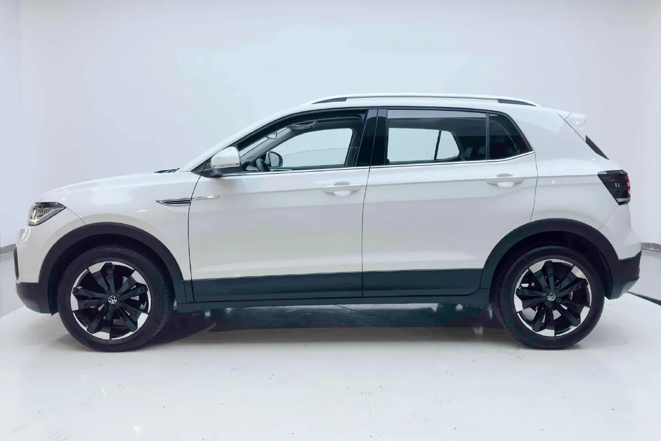 2021 Volkswagen Tacqua 1.5L 113HP L4 6AT,autocango,china used car exporter,china ev exporter,chinese used car exporter,chinese used ev exporter