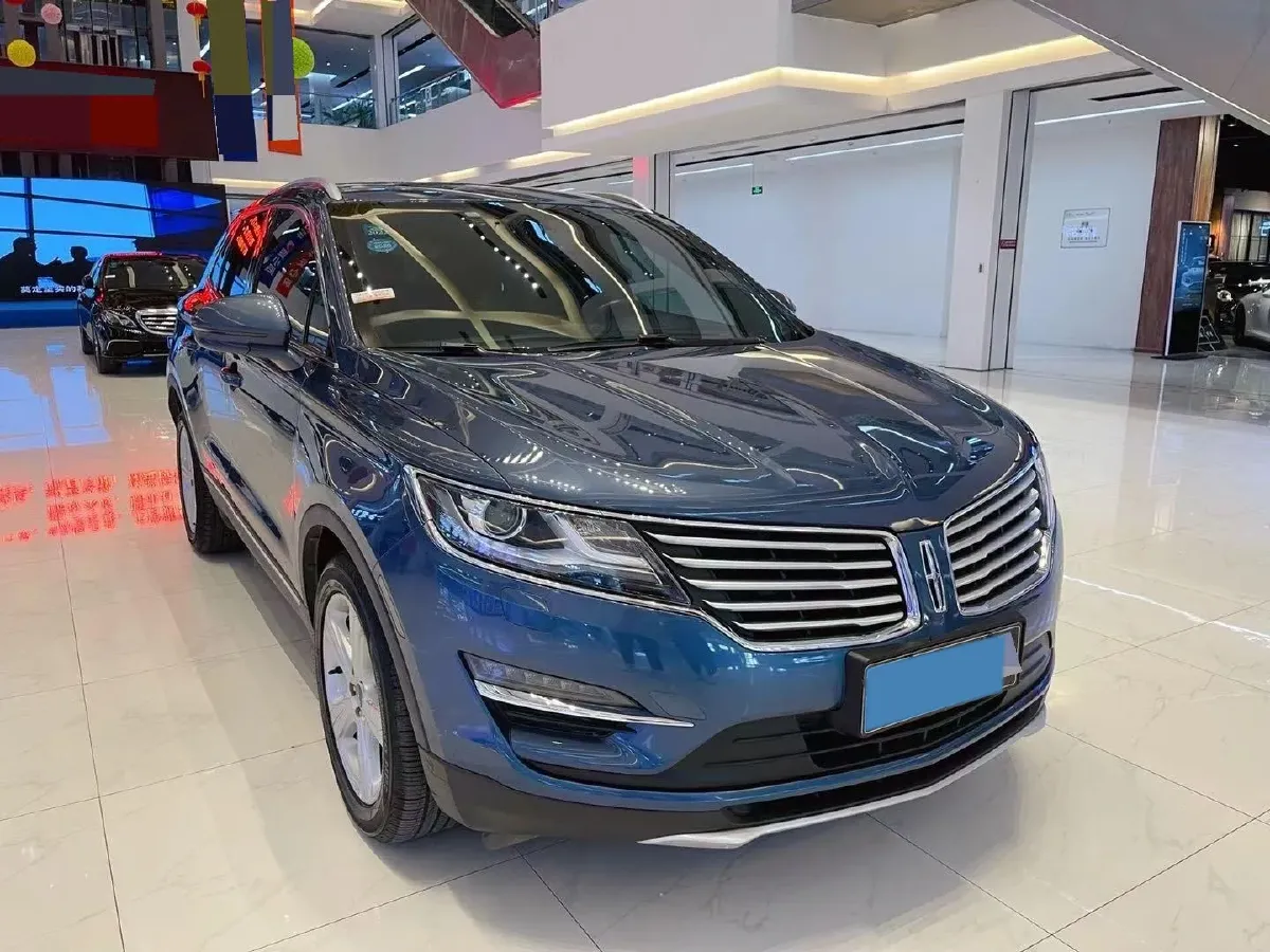2018 Lincoln MKC 2.0T 203HP L4 6AT,autocango,china used car exporter,china ev exporter,chinese used car exporter,chinese used ev exporter