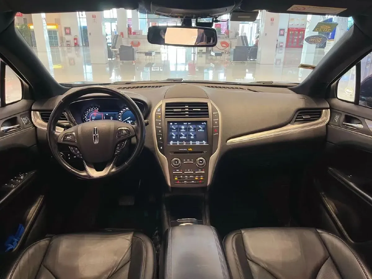 2018 Lincoln MKC 2.0T 203HP L4 6AT,autocango,china used car exporter,china ev exporter,chinese used car exporter,chinese used ev exporter