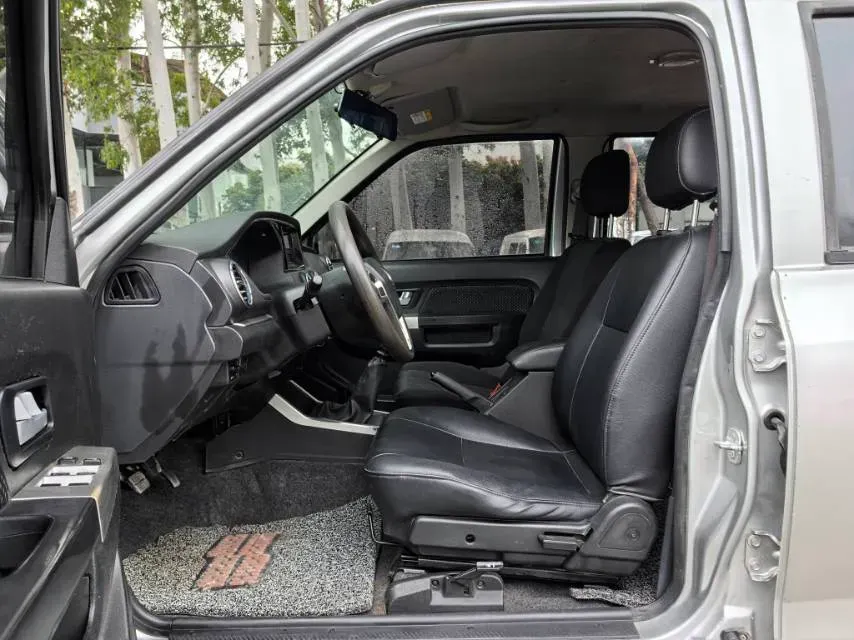 2018 Dongfeng RuiQi 2.5T 140HP L4 6MT,autocango,china used car exporter,china ev exporter,chinese used car exporter,chinese used ev exporter