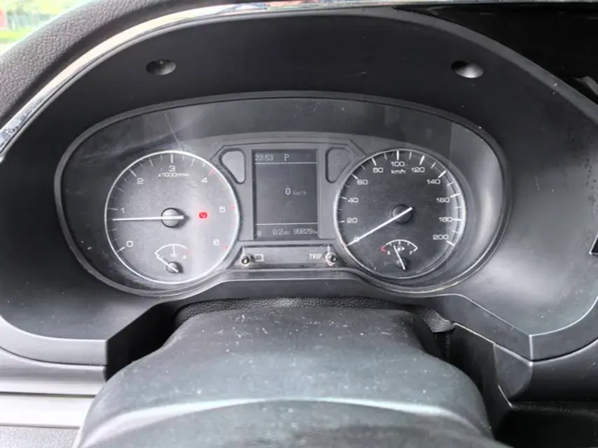 2018 Dongfeng RuiQi 2.5T 140HP L4 6MT,autocango,china used car exporter,china ev exporter,chinese used car exporter,chinese used ev exporter