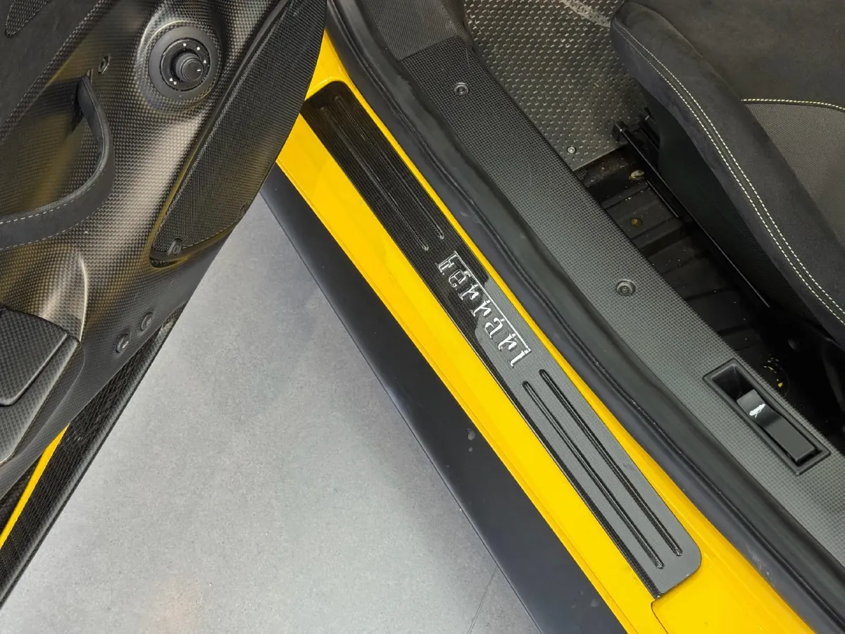 2018 Ferrari 488 3.9T 720HP V8 7DCT,autocango,china used car exporter,china ev exporter,chinese used car exporter,chinese used ev exporter