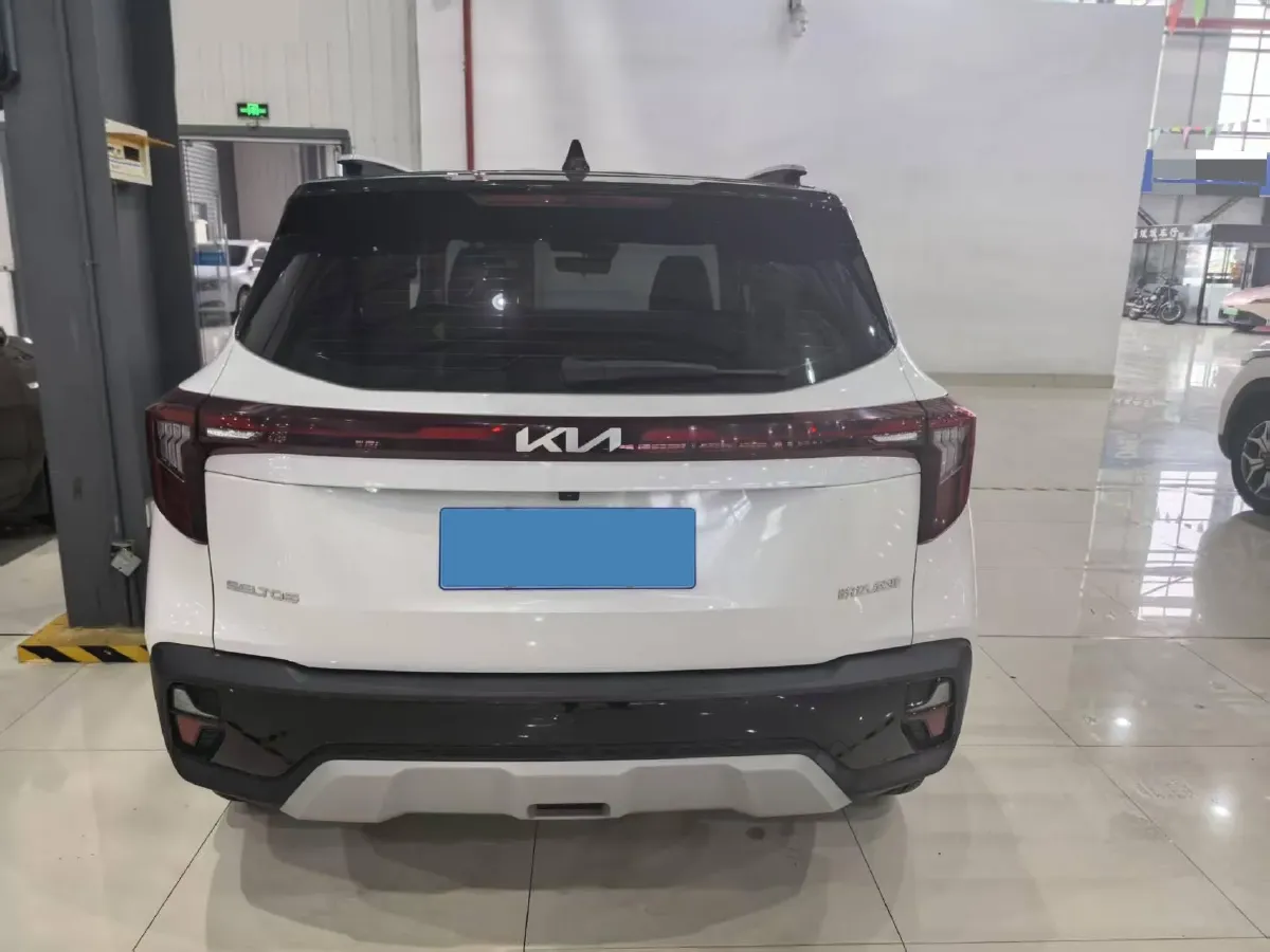 2023 Kia Seltos 1.5L 115HP L4 CVT,autocango,china used car exporter,china ev exporter,chinese used car exporter,chinese used ev exporter
