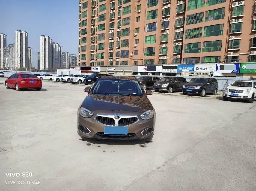 2017 Brilliance Auto H530 1.6L 118HP L4 5MT,autocango,china used car exporter,china ev exporter,chinese used car exporter,chinese used ev exporter