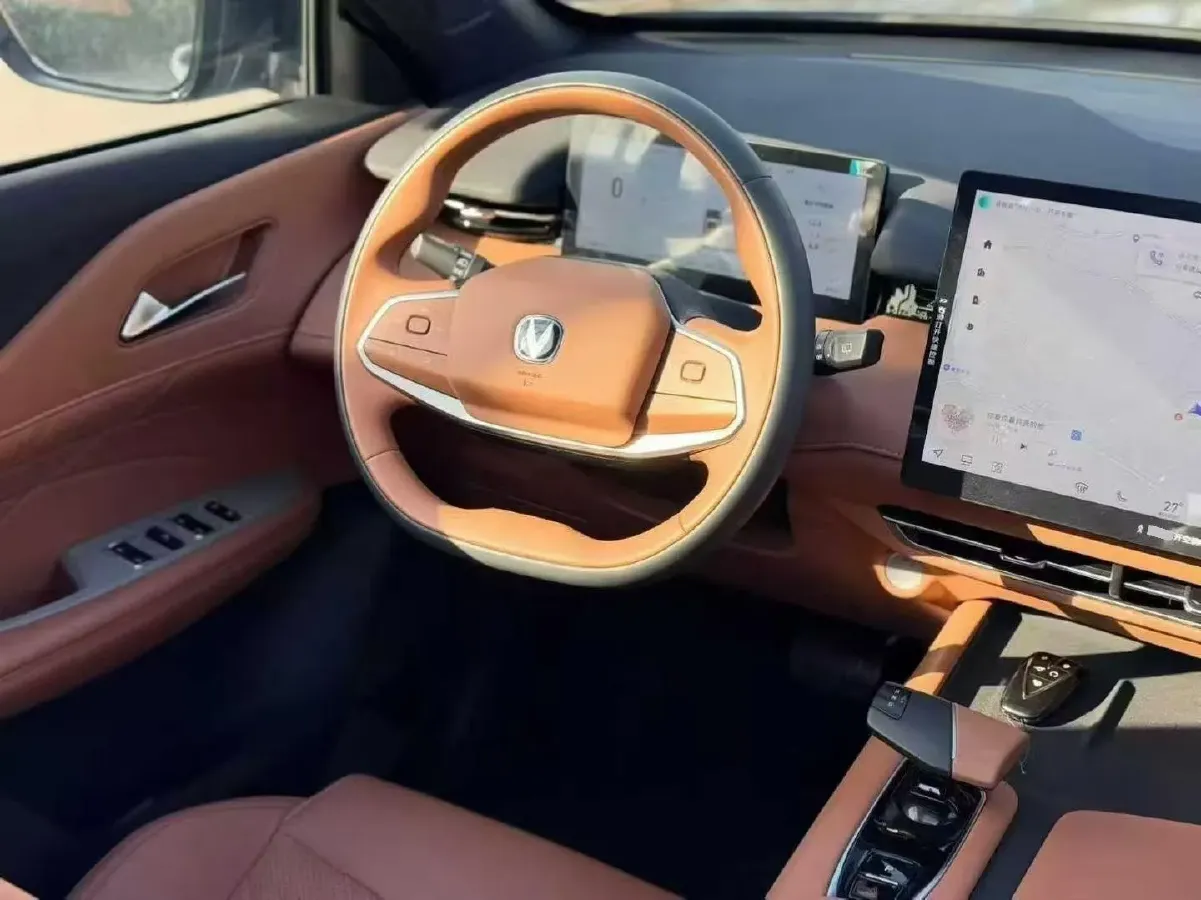 2024 ChangAn UNI-Z 1.5L 98HP L4 E-CVT PHEV 18.4KWH,autocango,china used car exporter,china ev exporter,chinese used car exporter,chinese used ev exporter