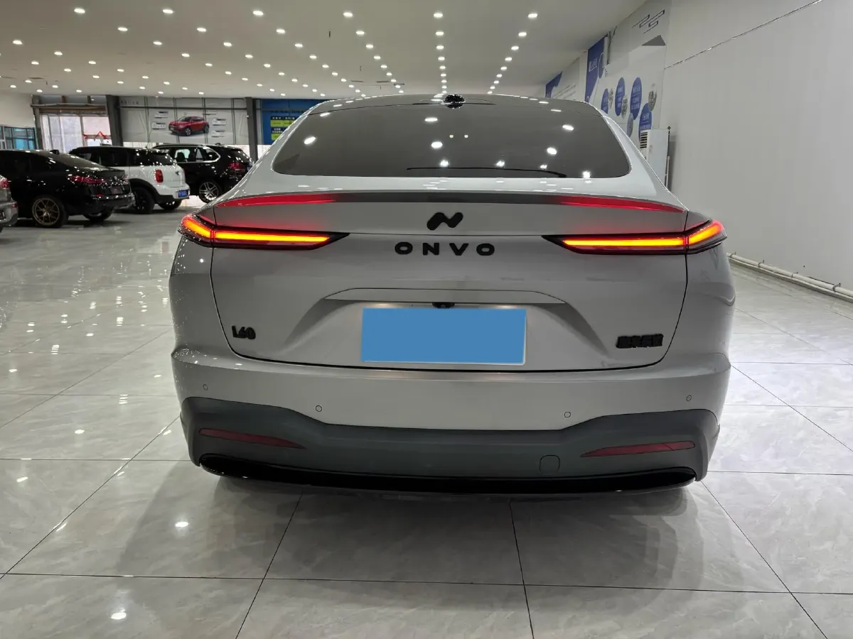 2024 IM L6 BEV 75KWH,autocango,china used car exporter,china ev exporter,chinese used car exporter,chinese used ev exporter