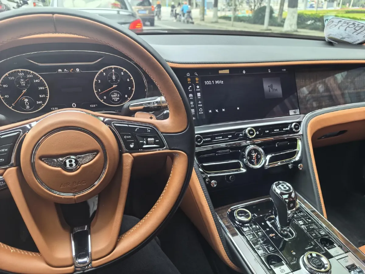 2020 Bentley Flying Spur 6.0T 635HP W12 8DCT,autocango,china used car exporter,china ev exporter,chinese used car exporter,chinese used ev exporter