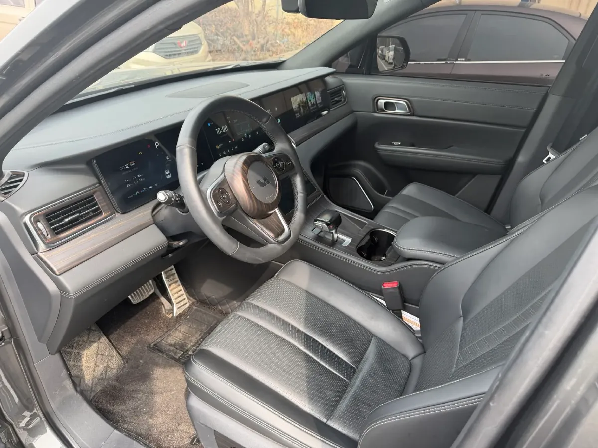 2021 Li ONE Range Extended 131HP REEV 40.5KWH,autocango,china used car exporter,china ev exporter,chinese used car exporter,chinese used ev exporter