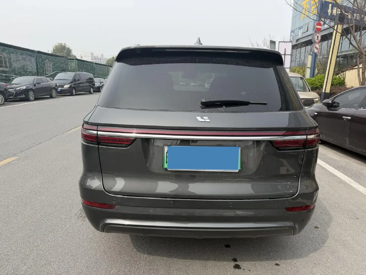 2021 Li ONE Range Extended 131HP REEV 40.5KWH,autocango,china used car exporter,china ev exporter,chinese used car exporter,chinese used ev exporter