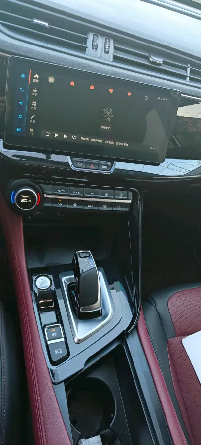 2023 DongFeng Aeolus YiXuan GS 1.5L 125HP L4 6DCT,autocango,china used car exporter,china ev exporter,chinese used car exporter,chinese used ev exporter