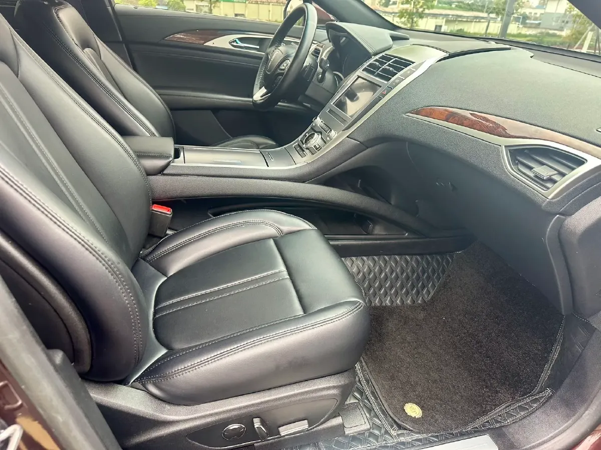 2019 Lincoln MKZ 2.0T 203HP L4 6AT,autocango,china used car exporter,china ev exporter,chinese used car exporter,chinese used ev exporter