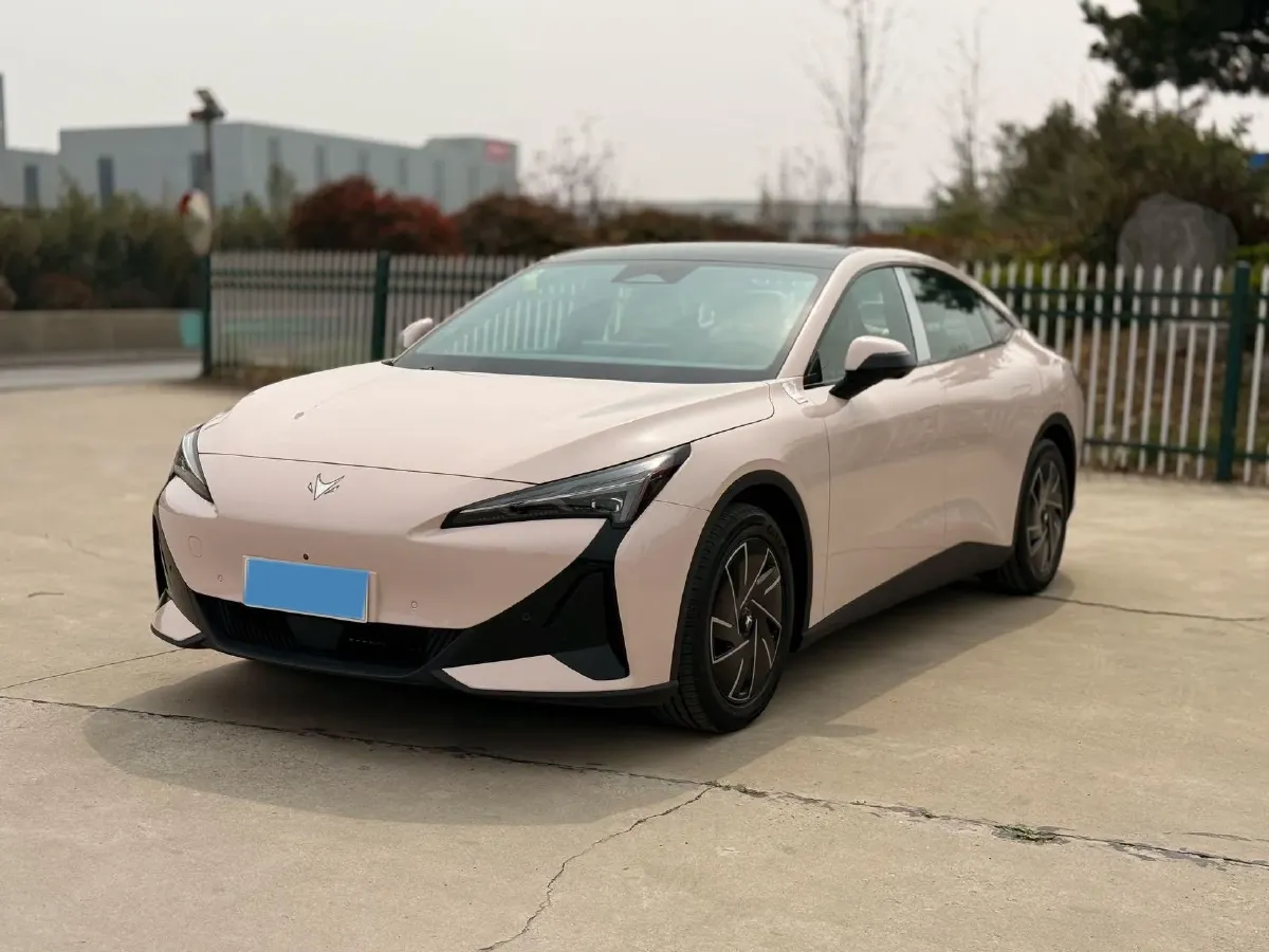 2025 ARCFOX αS5 BEV,autocango,china used car exporter,china ev exporter,chinese used car exporter,chinese used ev exporter