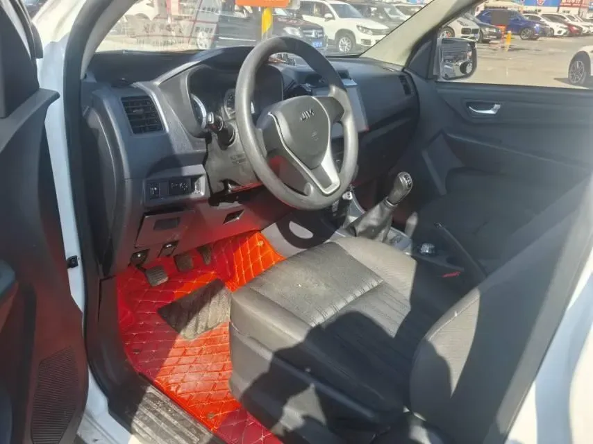 2018 Isuzu Jim 2.8T 116HP L4 5MT,autocango,china used car exporter,china ev exporter,chinese used car exporter,chinese used ev exporter