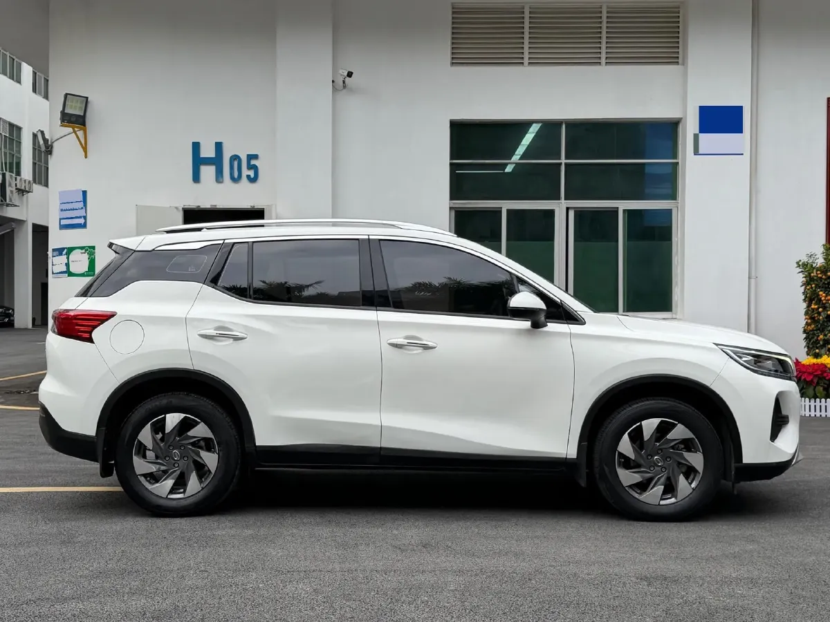 2021 GAC Trumpchi GS4 1.5T 169HP L4 7DCT,autocango,china used car exporter,china ev exporter,chinese used car exporter,chinese used ev exporter