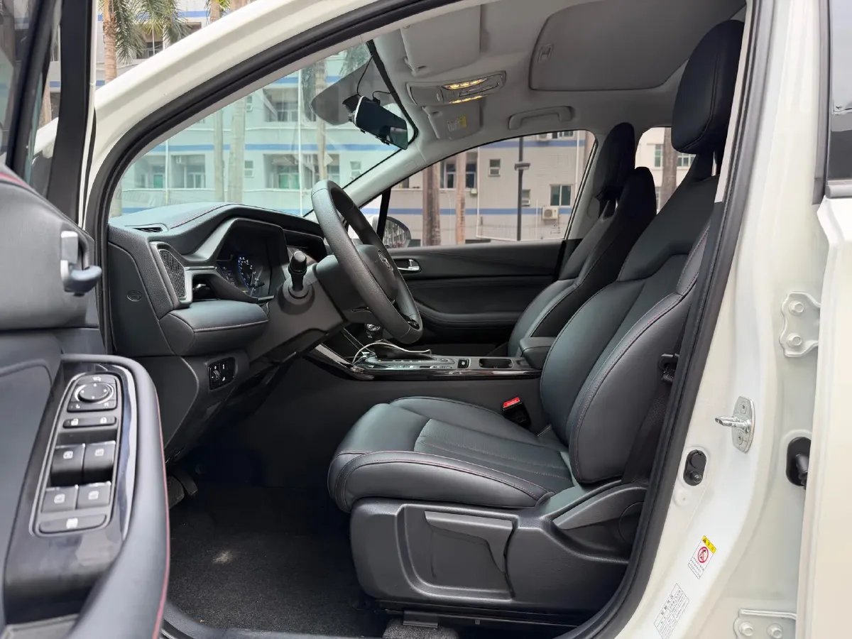 2021 GAC Trumpchi GS4 1.5T 169HP L4 7DCT,autocango,china used car exporter,china ev exporter,chinese used car exporter,chinese used ev exporter