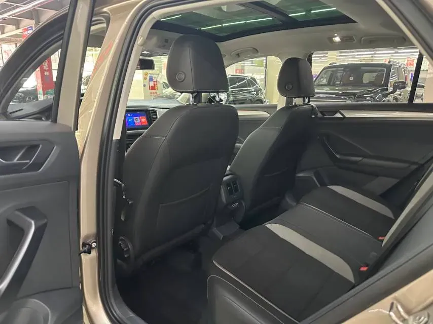 2018 Borgward BX5 1.8T 190HP L4 6AT,autocango,china used car exporter,china ev exporter,chinese used car exporter,chinese used ev exporter