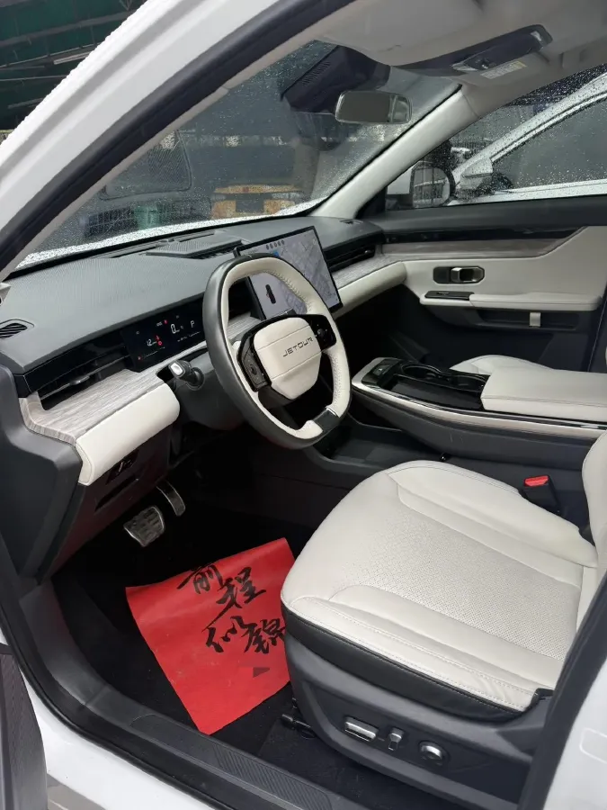 2022 Jetour DASHING 1.6T 197HP L4 7DCT,autocango,china used car exporter,china ev exporter,chinese used car exporter,chinese used ev exporter