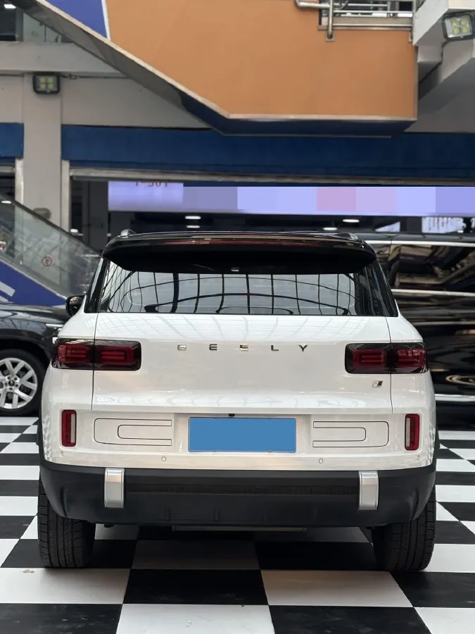 2023 Geely ICON 1.5T 181HP L4 7DCT,autocango,china used car exporter,china ev exporter,chinese used car exporter,chinese used ev exporter