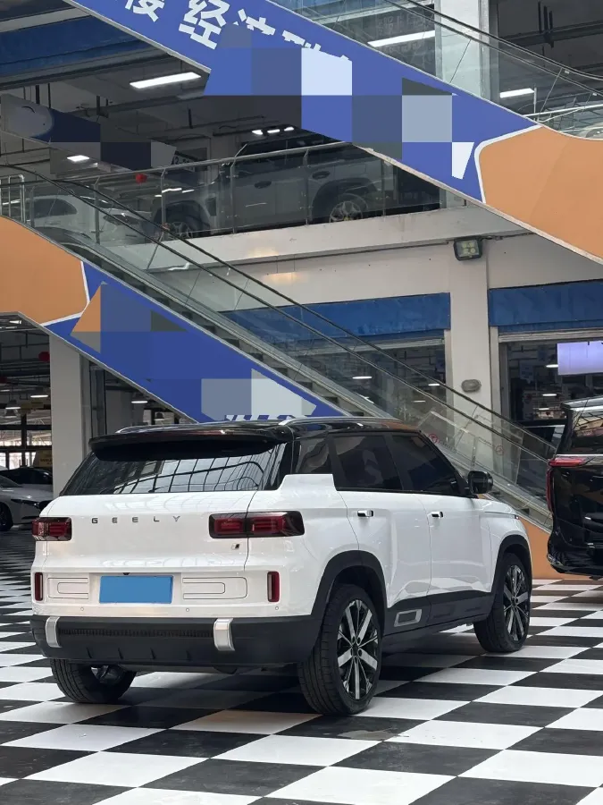 2023 Geely ICON 1.5T 181HP L4 7DCT,autocango,china used car exporter,china ev exporter,chinese used car exporter,chinese used ev exporter