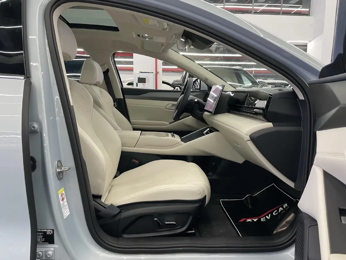 2025 BYD QinL BEV,autocango,china used car exporter,china ev exporter,chinese used car exporter,chinese used ev exporter