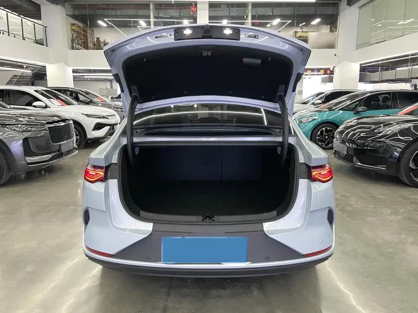 2025 BYD QinL BEV,autocango,china used car exporter,china ev exporter,chinese used car exporter,chinese used ev exporter