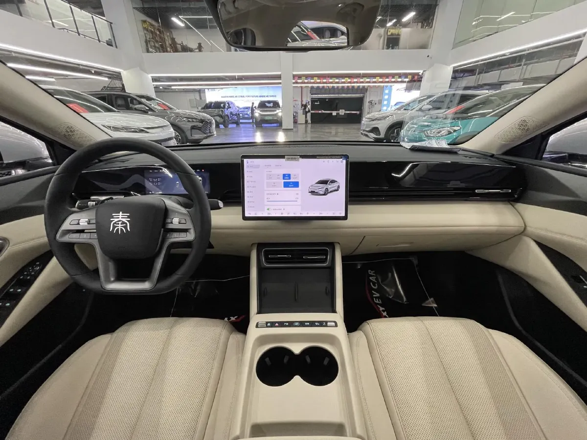 2025 BYD QinL BEV,autocango,china used car exporter,china ev exporter,chinese used car exporter,chinese used ev exporter