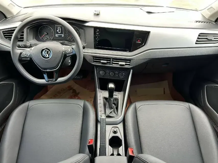 2021 Bestune T55 1.5T 169HP L4 7DCT,autocango,china used car exporter,china ev exporter,chinese used car exporter,chinese used ev exporter