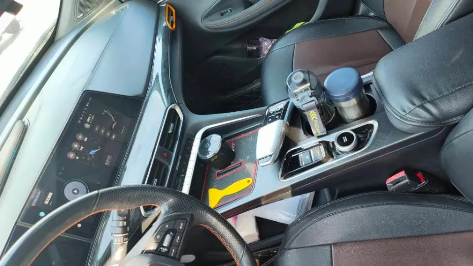 2022 ChangAn UNI-T 1.5T 188HP L4 7DCT,autocango,china used car exporter,china ev exporter,chinese used car exporter,chinese used ev exporter