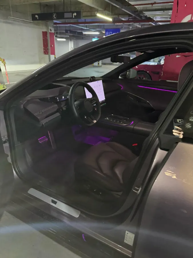 2024 MI SU7 BEV 101KWH,autocango,china used car exporter,china ev exporter,chinese used car exporter,chinese used ev exporter