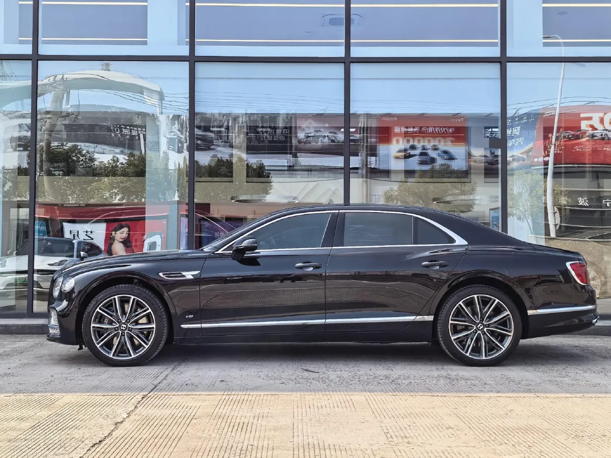 2021 Bentley Flying Spur 4.0T 550HP V8 8DCT,autocango,china used car exporter,china ev exporter,chinese used car exporter,chinese used ev exporter