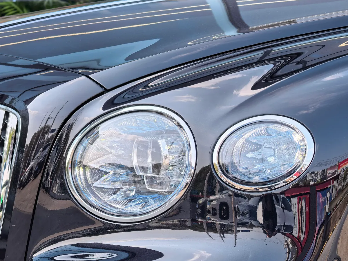 2021 Bentley Flying Spur 4.0T 550HP V8 8DCT,autocango,china used car exporter,china ev exporter,chinese used car exporter,chinese used ev exporter