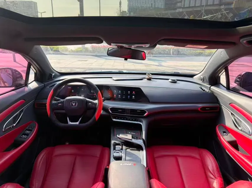 2020 ChangAn UNI-T 1.5T 180HP L4 7DCT,autocango,china used car exporter,china ev exporter,chinese used car exporter,chinese used ev exporter