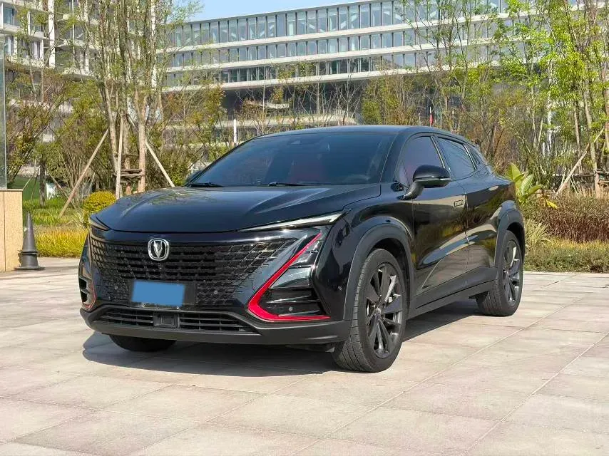2020 ChangAn UNI-T 1.5T 180HP L4 7DCT,autocango,china used car exporter,china ev exporter,chinese used car exporter,chinese used ev exporter