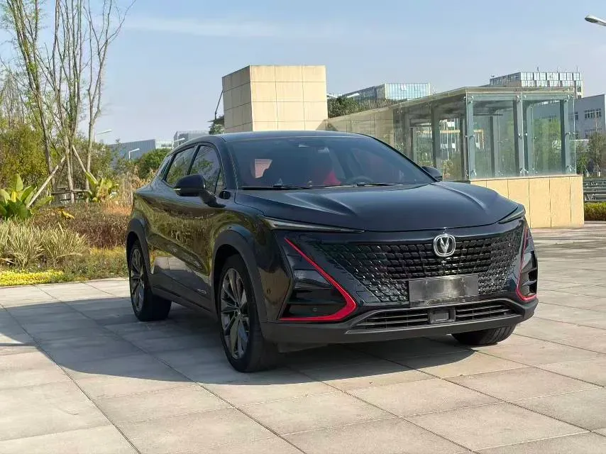 2020 ChangAn UNI-T 1.5T 180HP L4 7DCT,autocango,china used car exporter,china ev exporter,chinese used car exporter,chinese used ev exporter