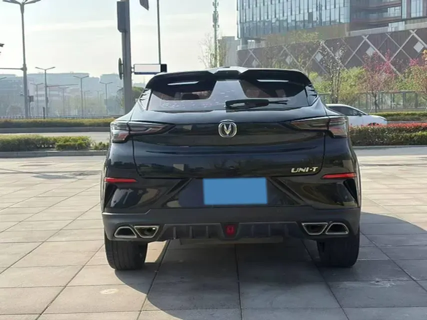 2020 ChangAn UNI-T 1.5T 180HP L4 7DCT,autocango,china used car exporter,china ev exporter,chinese used car exporter,chinese used ev exporter