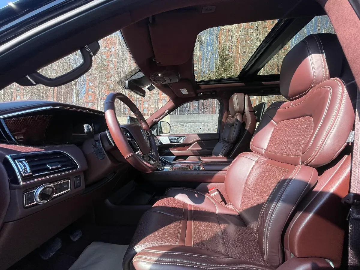 2019 Lincoln Navigator 3.5T 388HP V6 10AT,autocango,china used car exporter,china ev exporter,chinese used car exporter,chinese used ev exporter