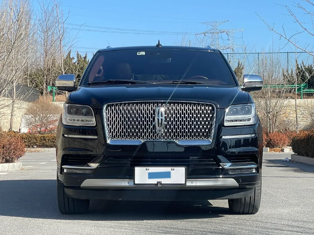 2019 Lincoln Navigator 3.5T 388HP V6 10AT,autocango,china used car exporter,china ev exporter,chinese used car exporter,chinese used ev exporter