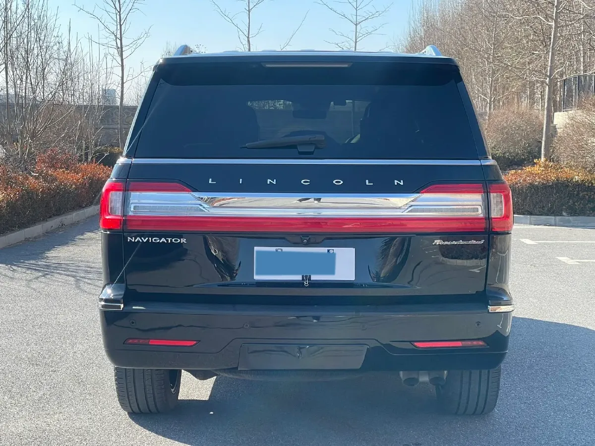 2019 Lincoln Navigator 3.5T 388HP V6 10AT,autocango,china used car exporter,china ev exporter,chinese used car exporter,chinese used ev exporter