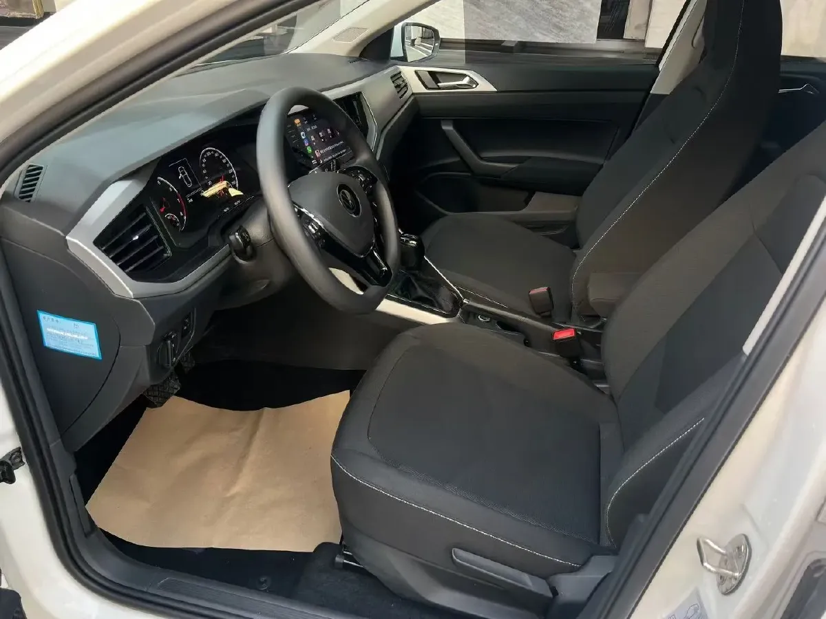 2023 Volkswagen Polo 1.5L 113HP L4 6AT,autocango,china used car exporter,china ev exporter,chinese used car exporter,chinese used ev exporter